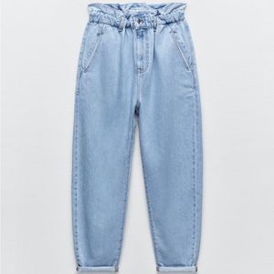 NWOT Zara Paper Bag High Rise Jeans, Size 4 Brand new!